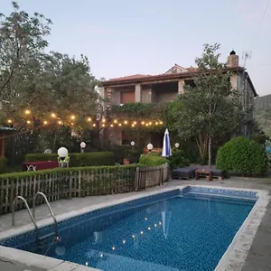 Llanaj , Berat Albanie
